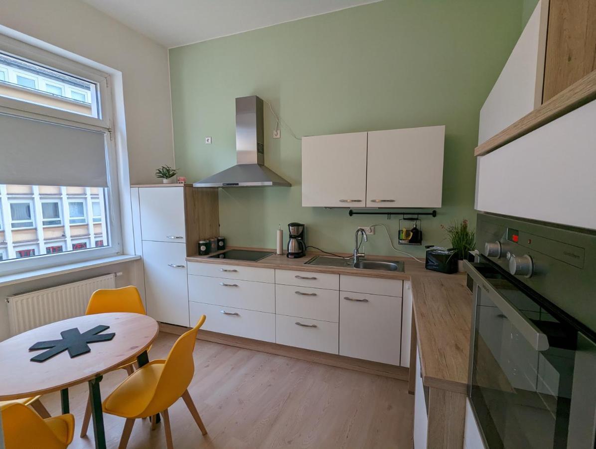 Schoenes Apartment Mitten In Der Stadt III Coblenza Exterior foto