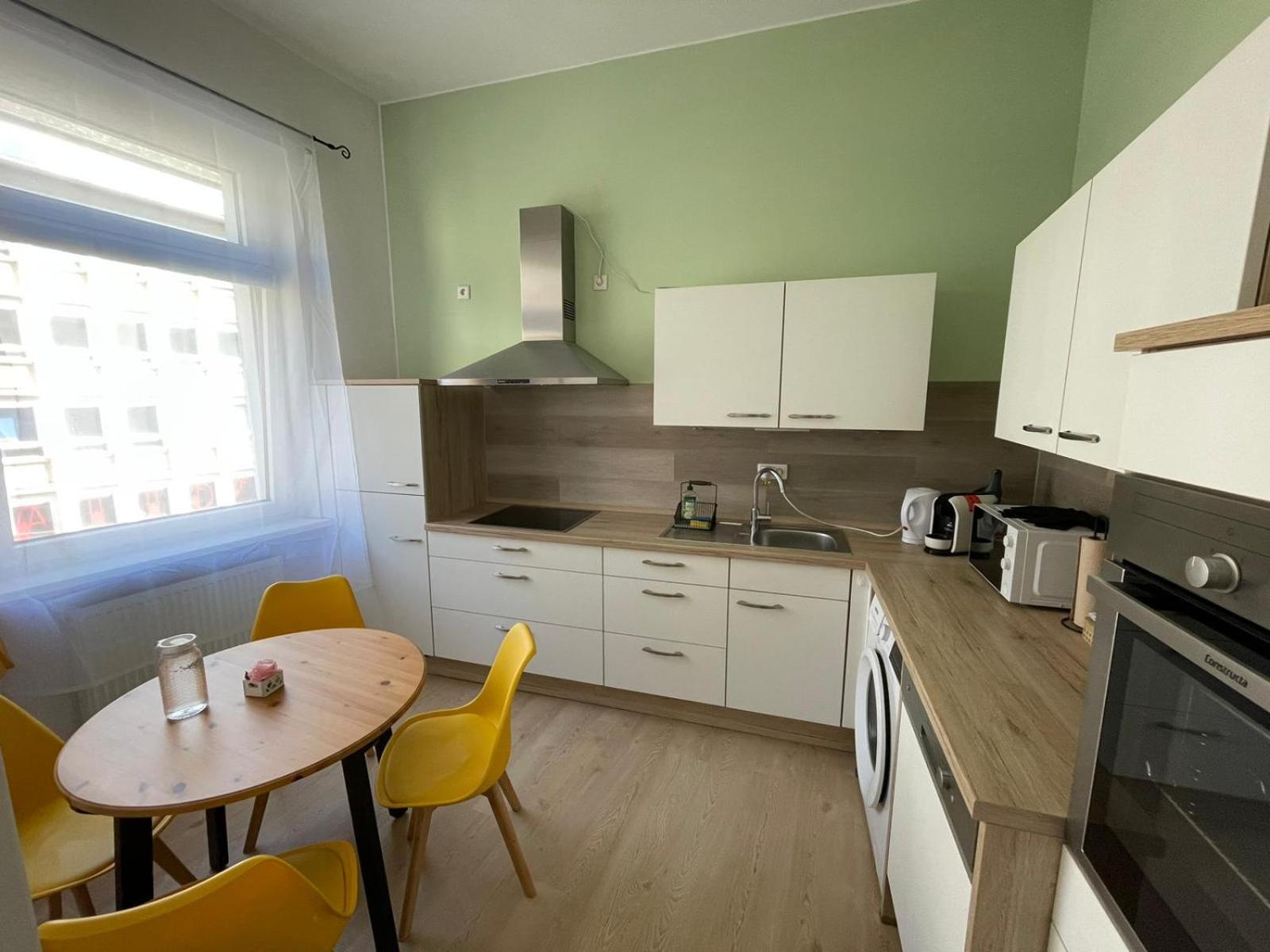 Schoenes Apartment Mitten In Der Stadt III Coblenza Exterior foto