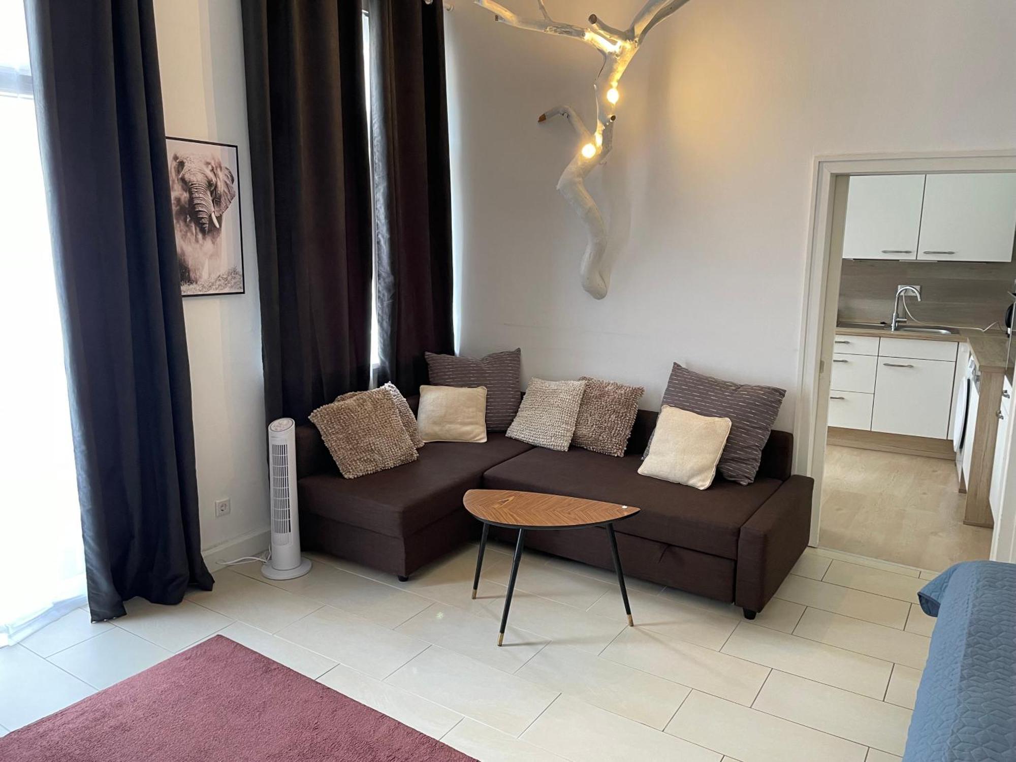 Schoenes Apartment Mitten In Der Stadt III Coblenza Exterior foto